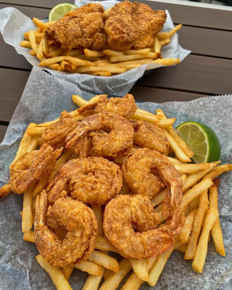 red-claw-juicy-seafood-bar-visit-statesboro