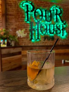Cocktail at Pour House Pub